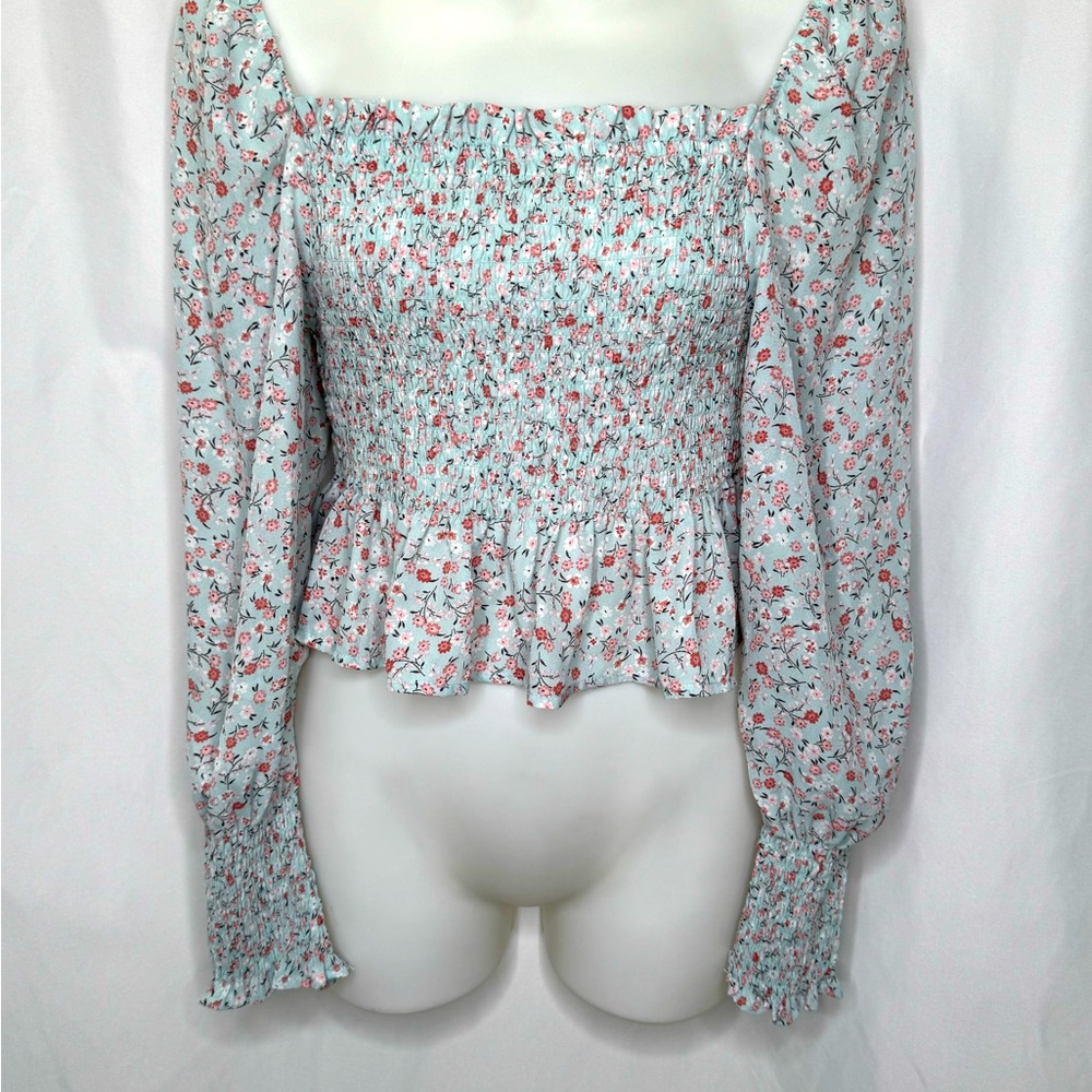 $8 Bundled💥 Shinestar Floral Smocked Long Sleeve Top Sz S Bin i